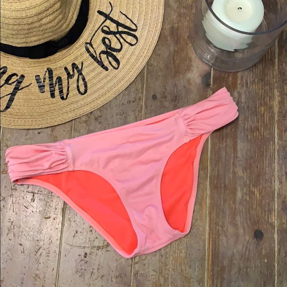 VS bikini coral color bottoms 🌴